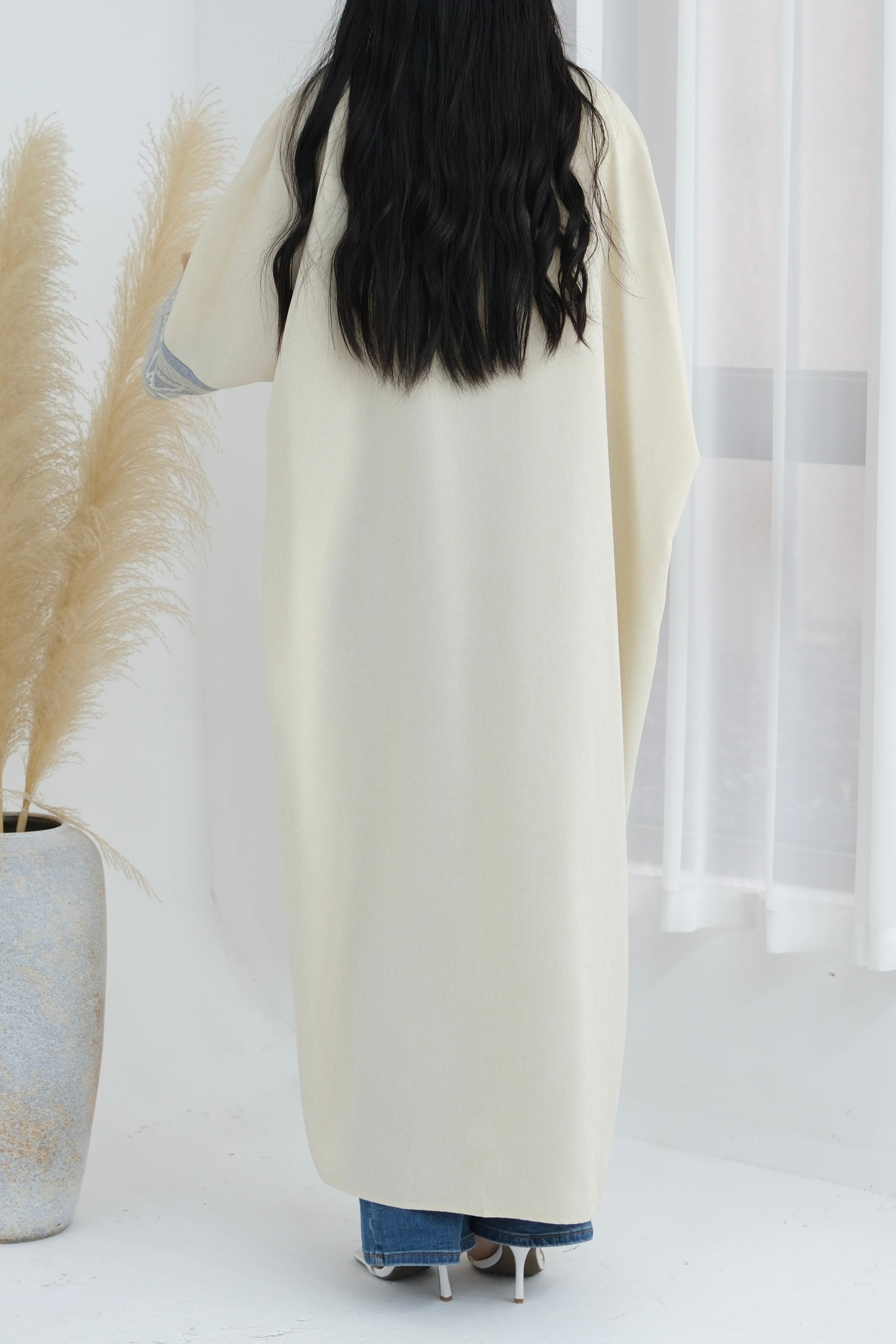 Leila Geometric Pattern Embroidered Open Abaya 772 - Beige - Meliza