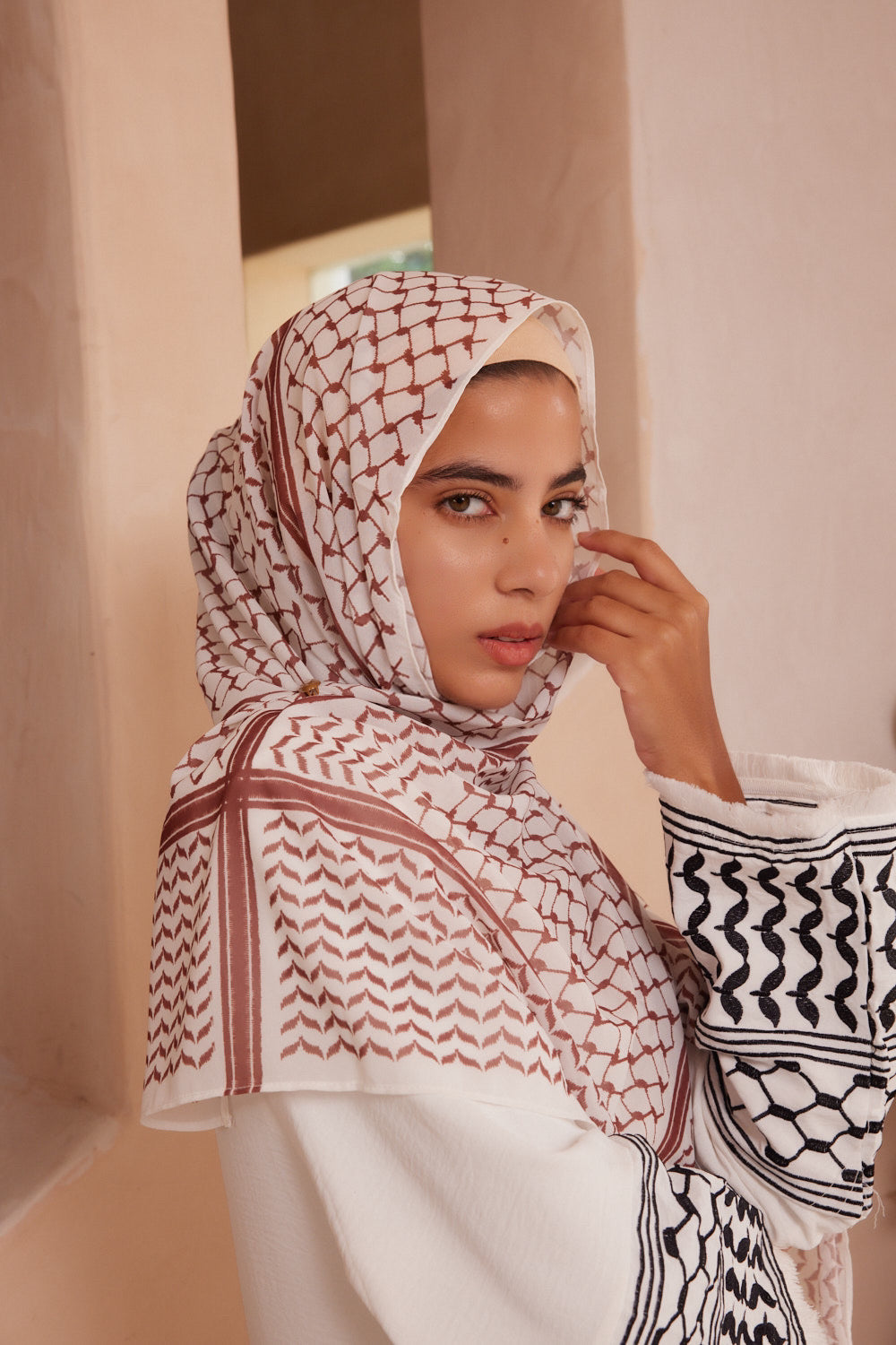 Keffiyeh Patterns Peace Dove Hijab 765 - Brown - Meliza