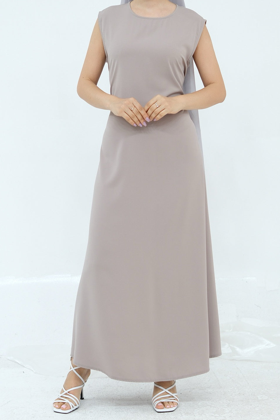Meher Solid Nida Sleeveless Inner Abaya 1003 - Taro