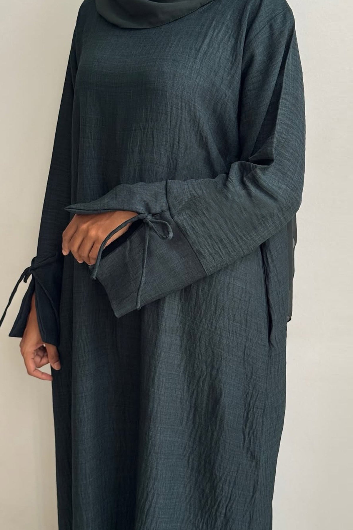 Amina Tie-Cuff Oversized Casual Abaya 946 - Dark Grey
