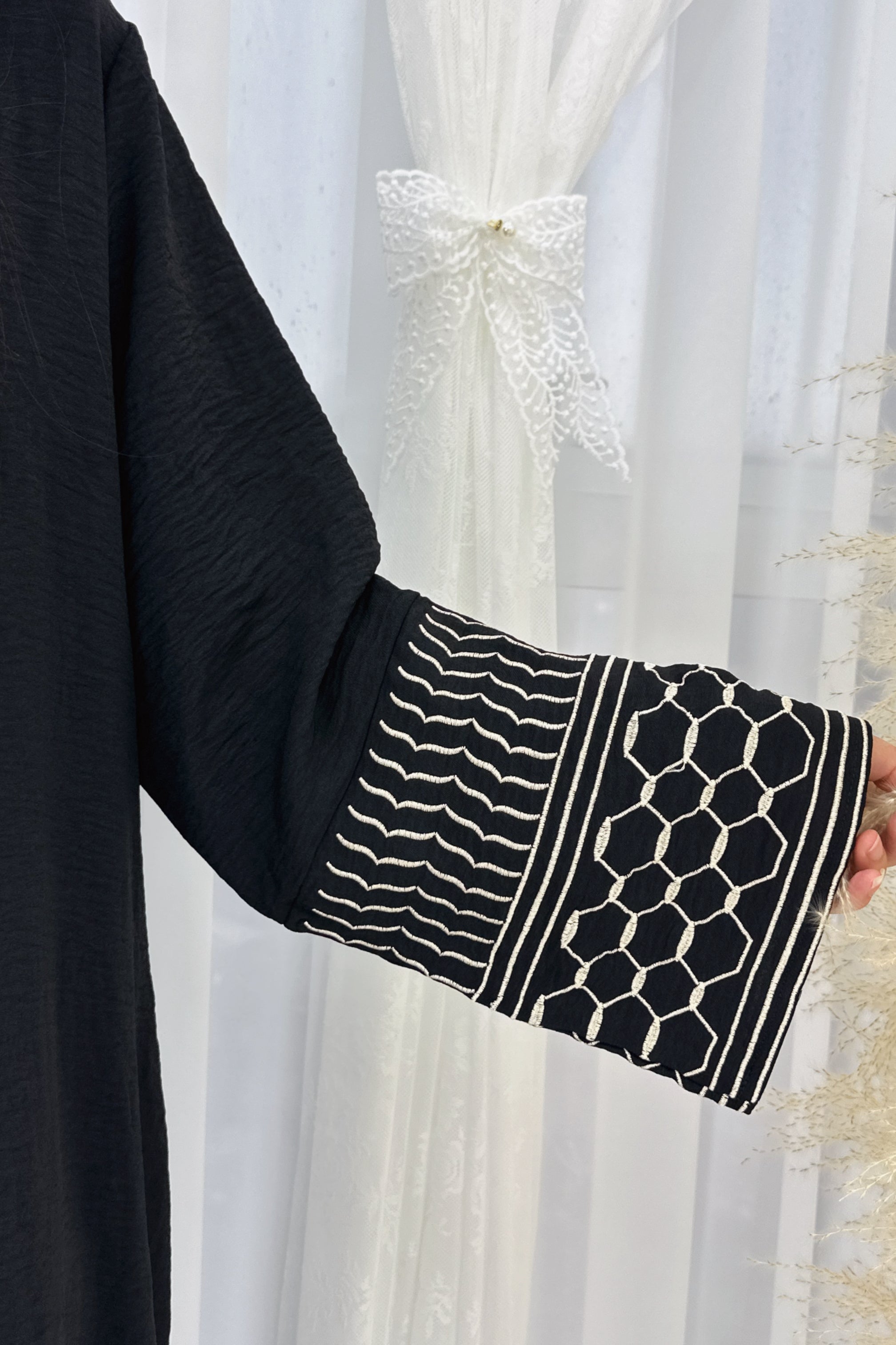 Danya Keffiyeh Inspired Peace Dove Pattern Embroidery Modest Open Abaya 767 - Black - Meliza