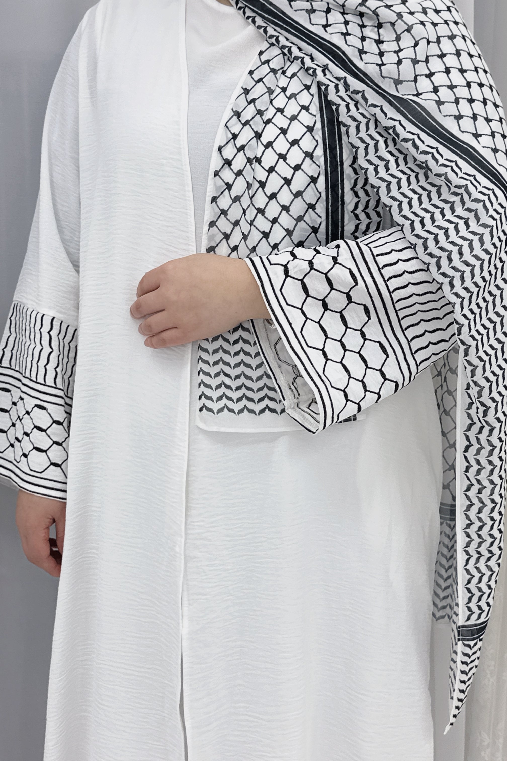 Danya Keffiyeh Inspired Peace Dove Pattern Embroidery Modest Open Abaya 768 - Black - Meliza