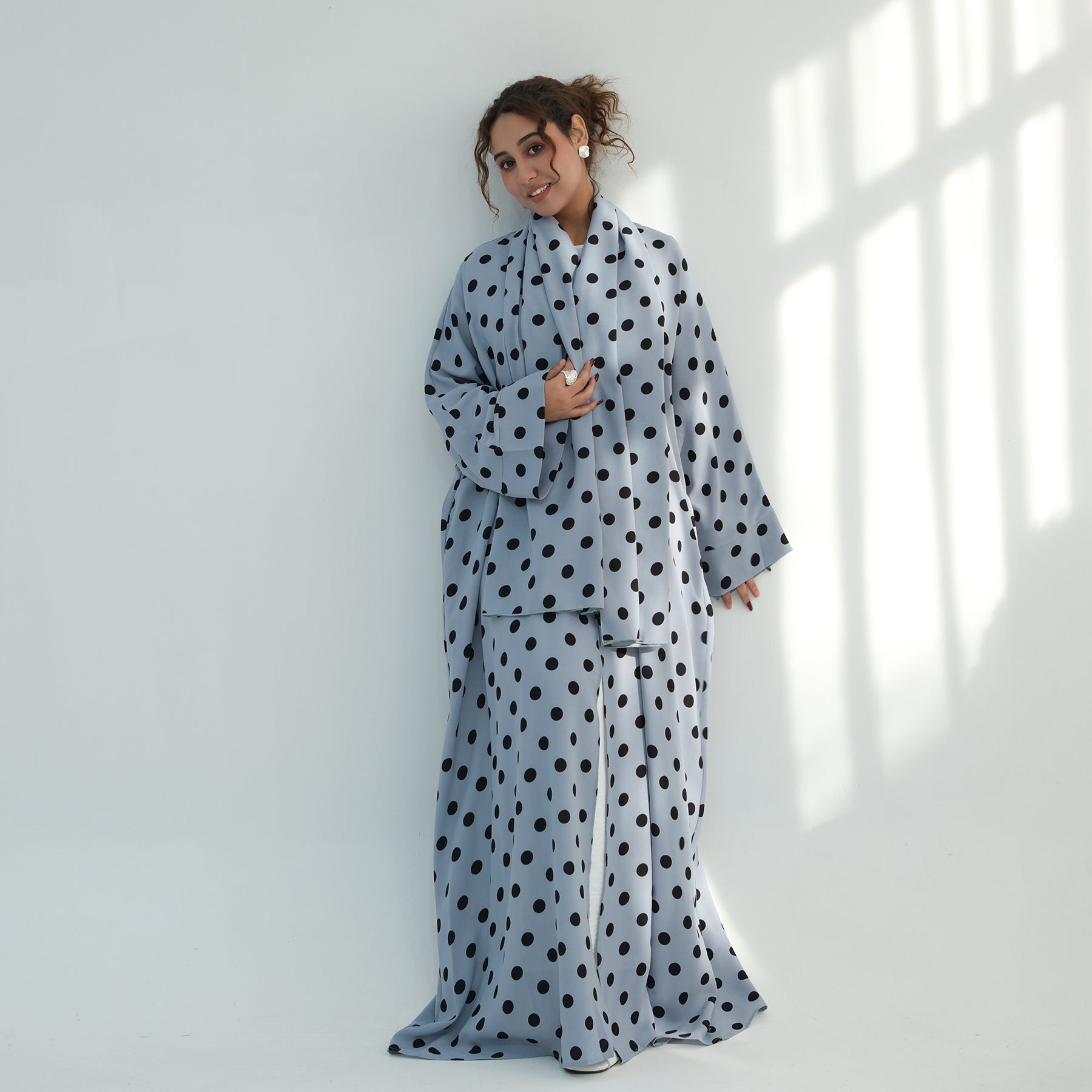 Loriya gorgeous wave cardigan + scarf two-piece set LR1119