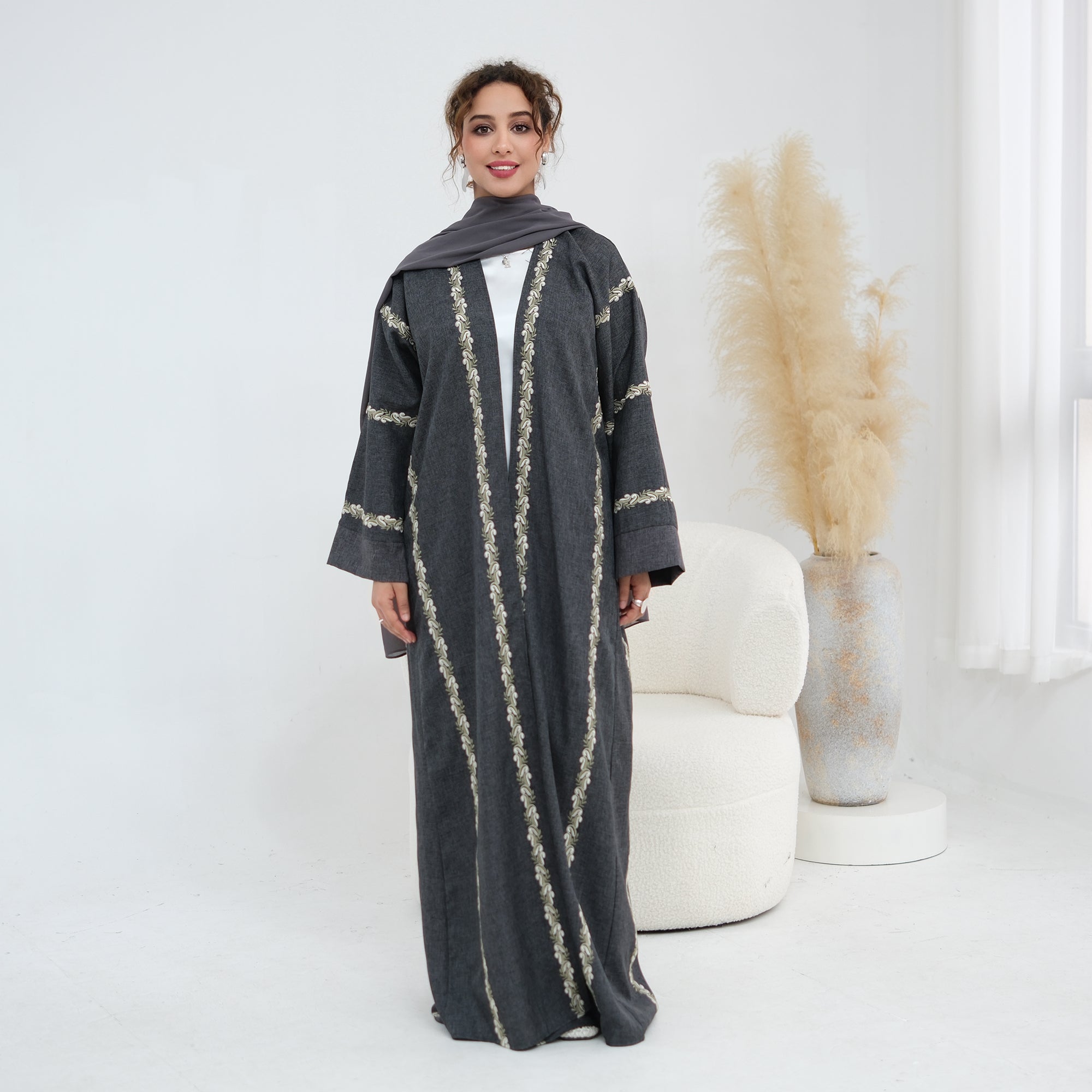Exquisite large-size embroidered cardigan LR1153headscarf-free
