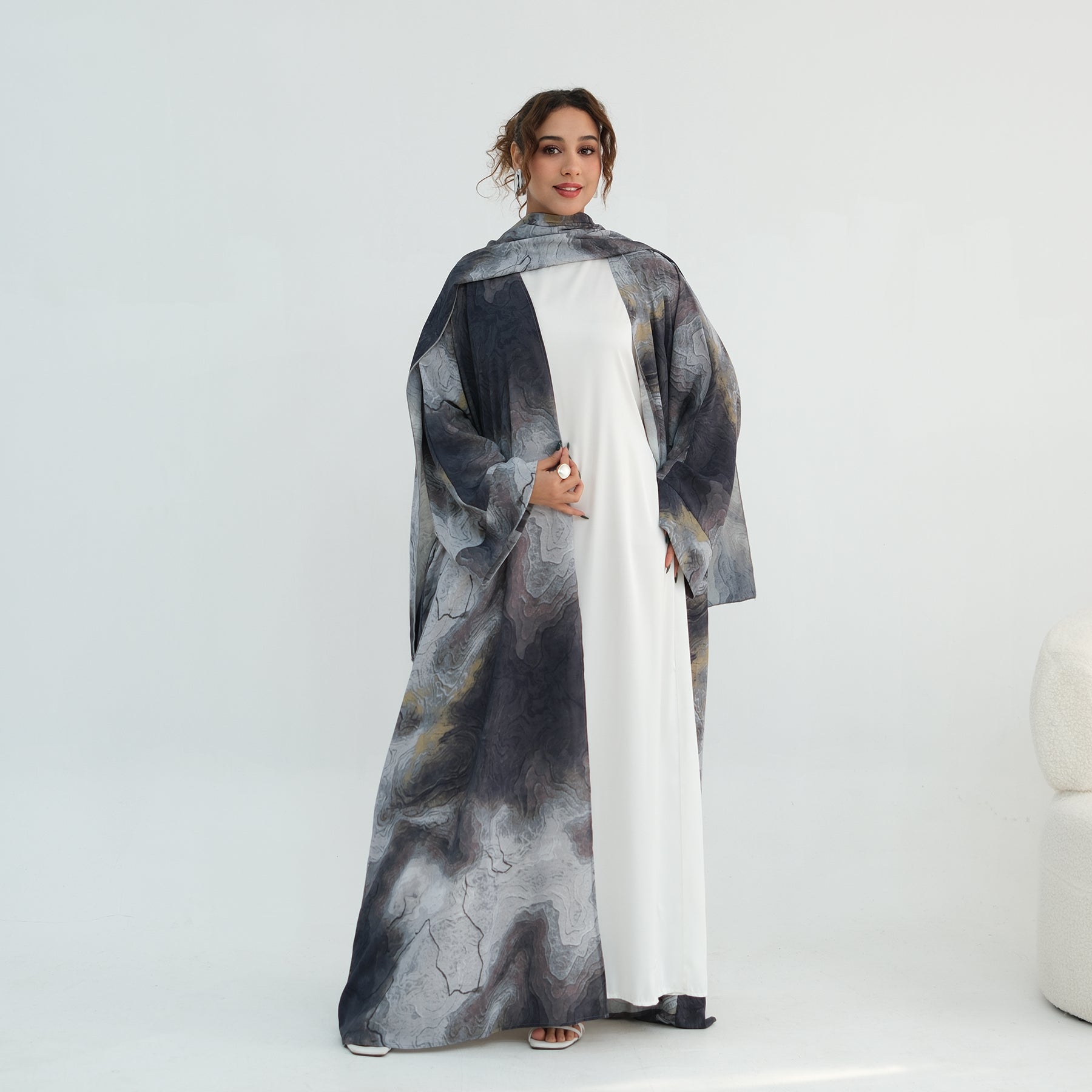 Loriya two-piece floral cardigan + scarf LR1158
