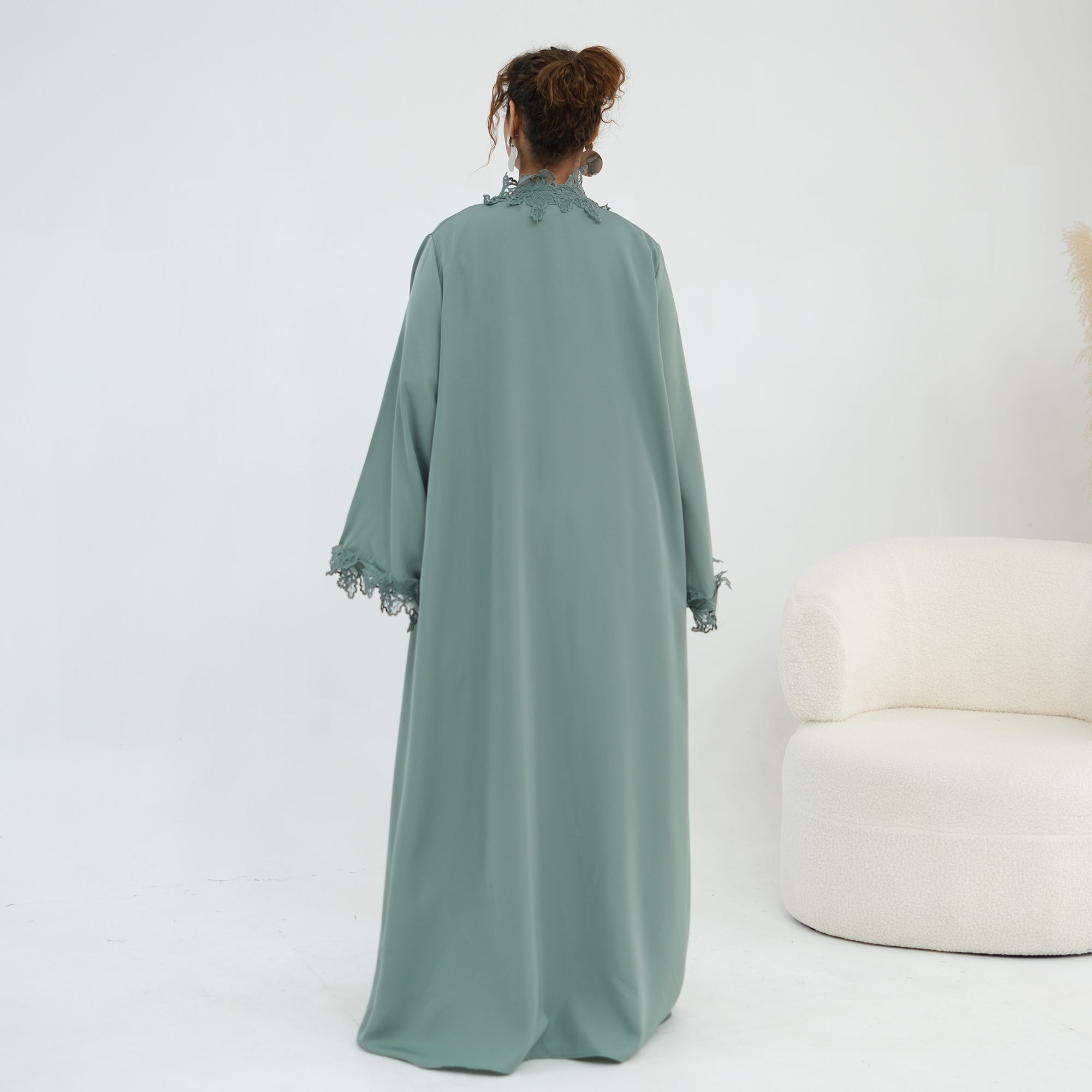 Two-piece set: large-size lace-spliced cardigan + matching dress, LR1184