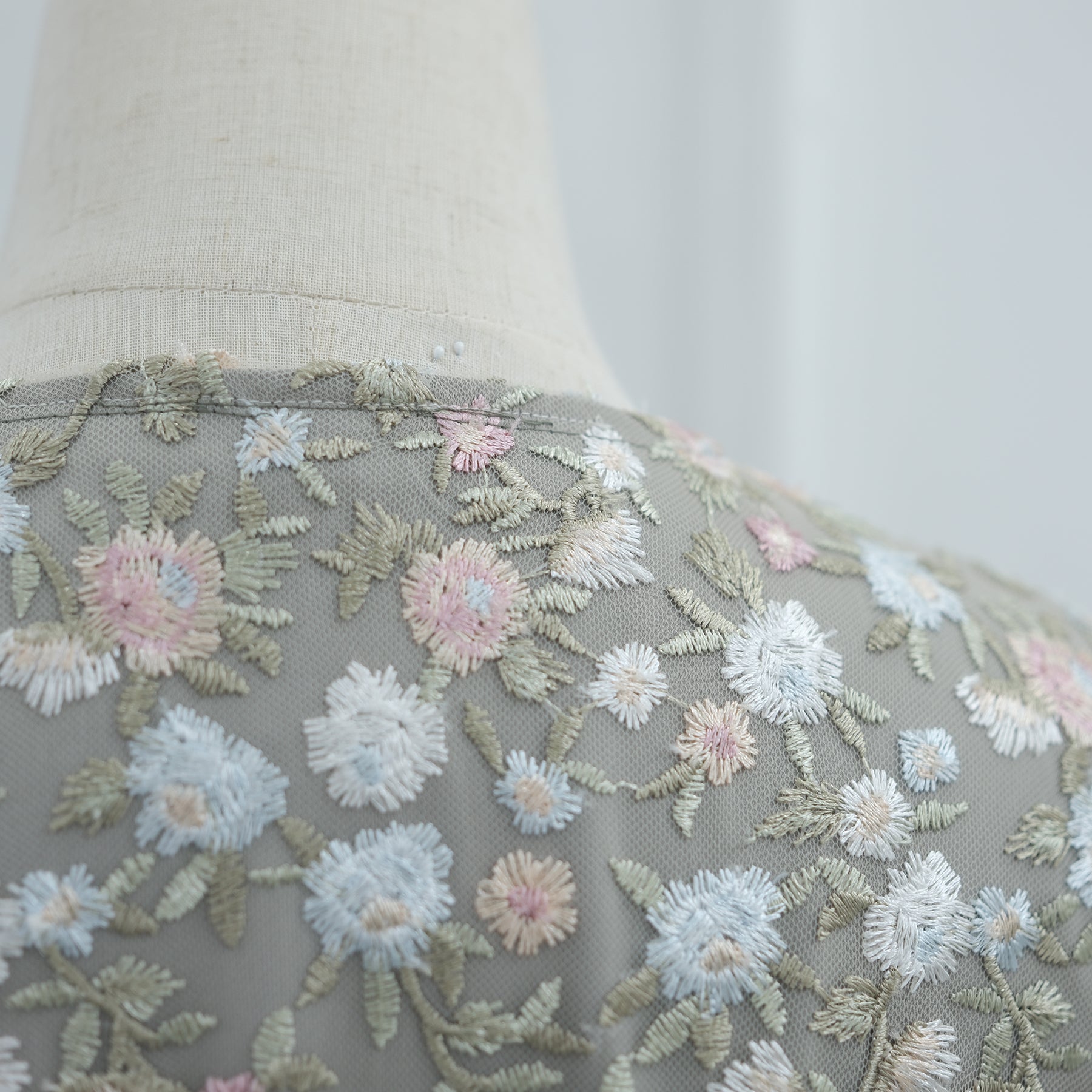 Large-size full-body floral embroidery double-layer cardigan + scarf LR1188