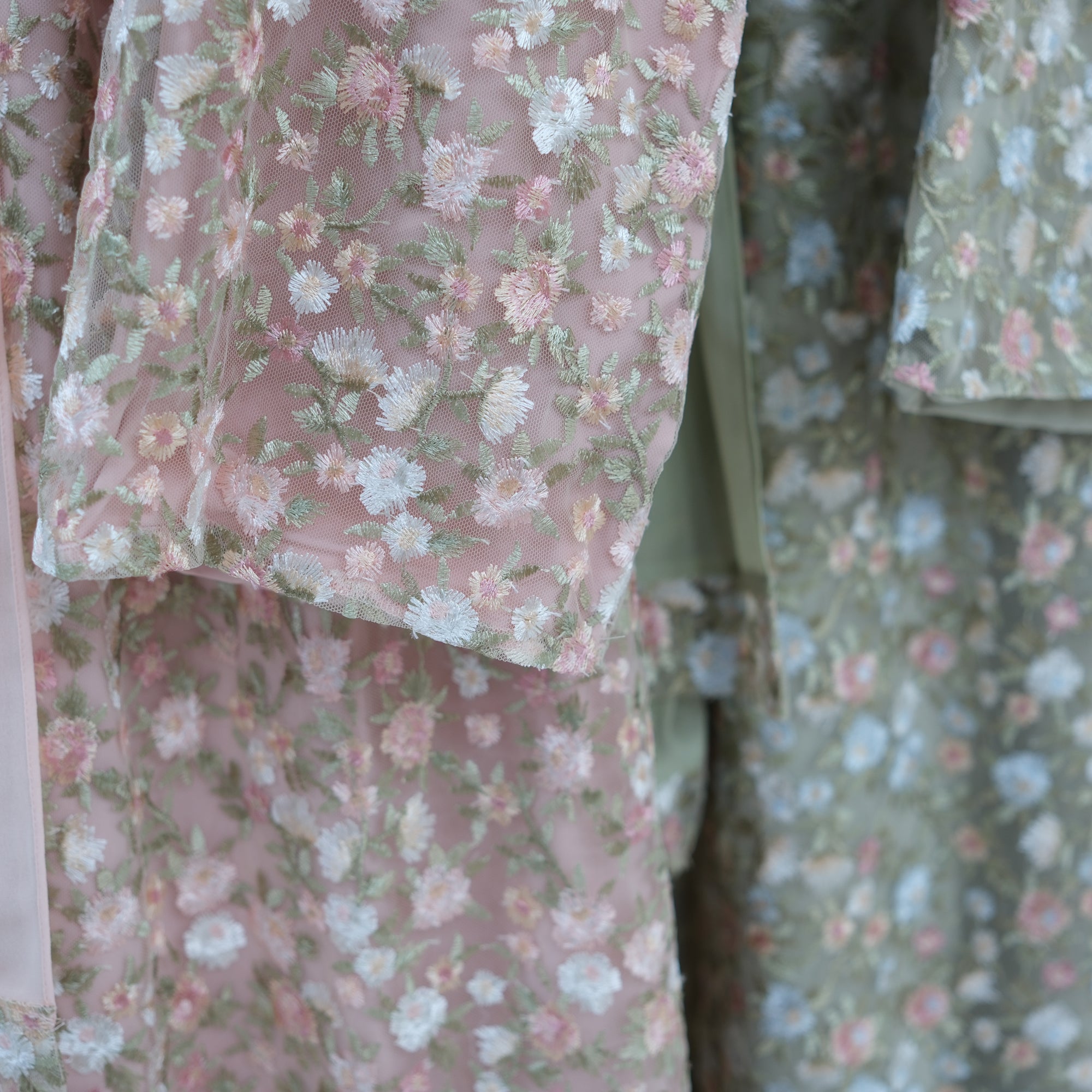 Large-size full-body floral embroidery double-layer cardigan + scarf LR1188