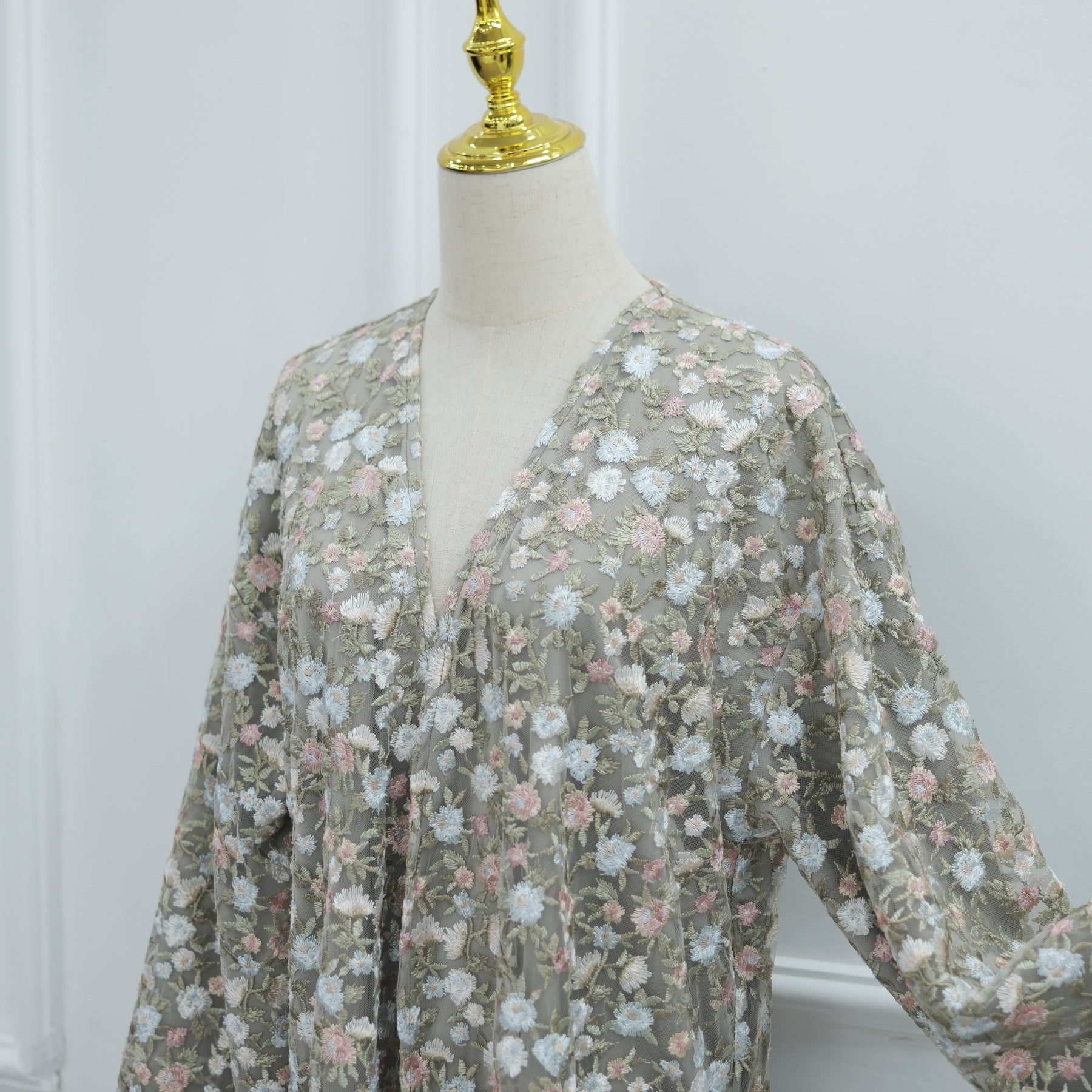 Large-size full-body floral embroidery double-layer cardigan + scarf LR1188