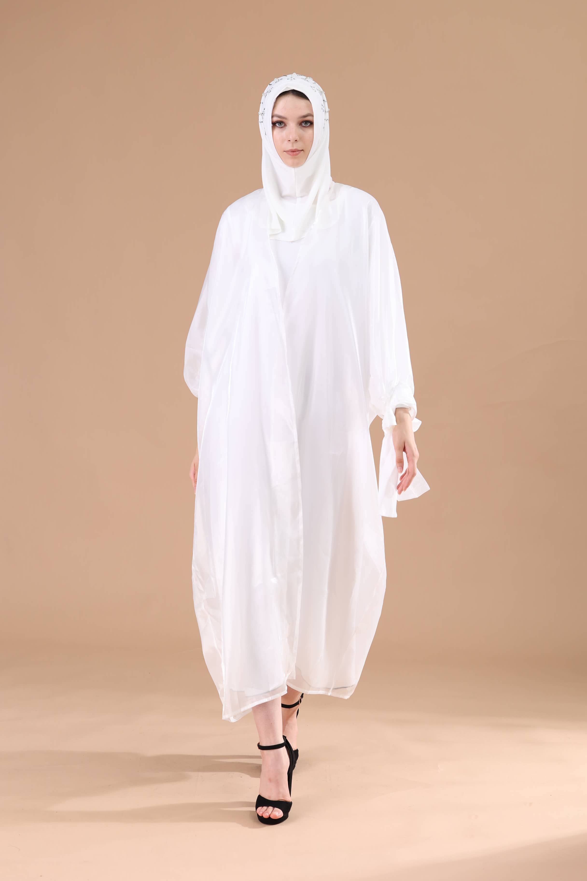 White store open abaya