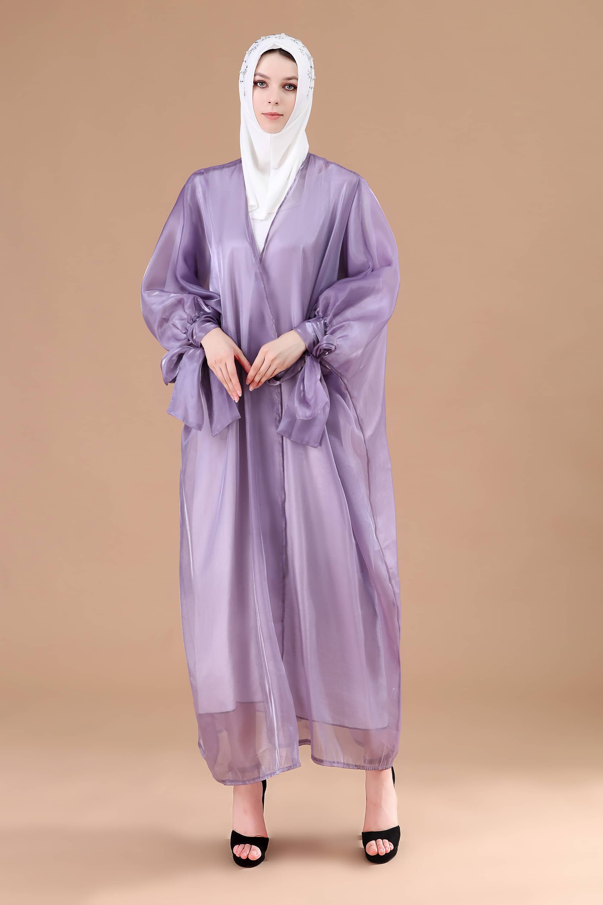 Open on sale abaya modanisa