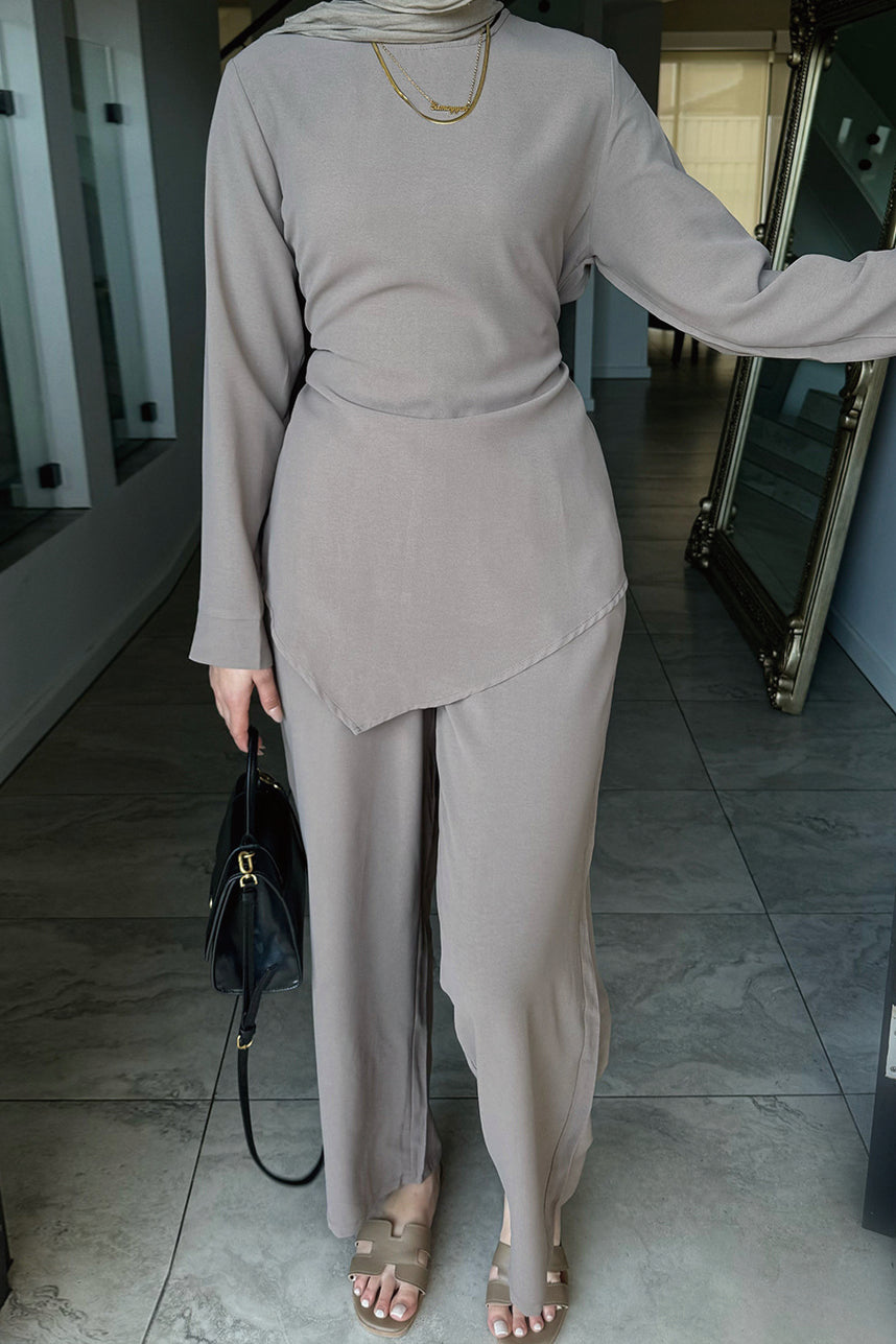 Novelle Relaxed Modest Lounge Ensemble 1089 – Taupe