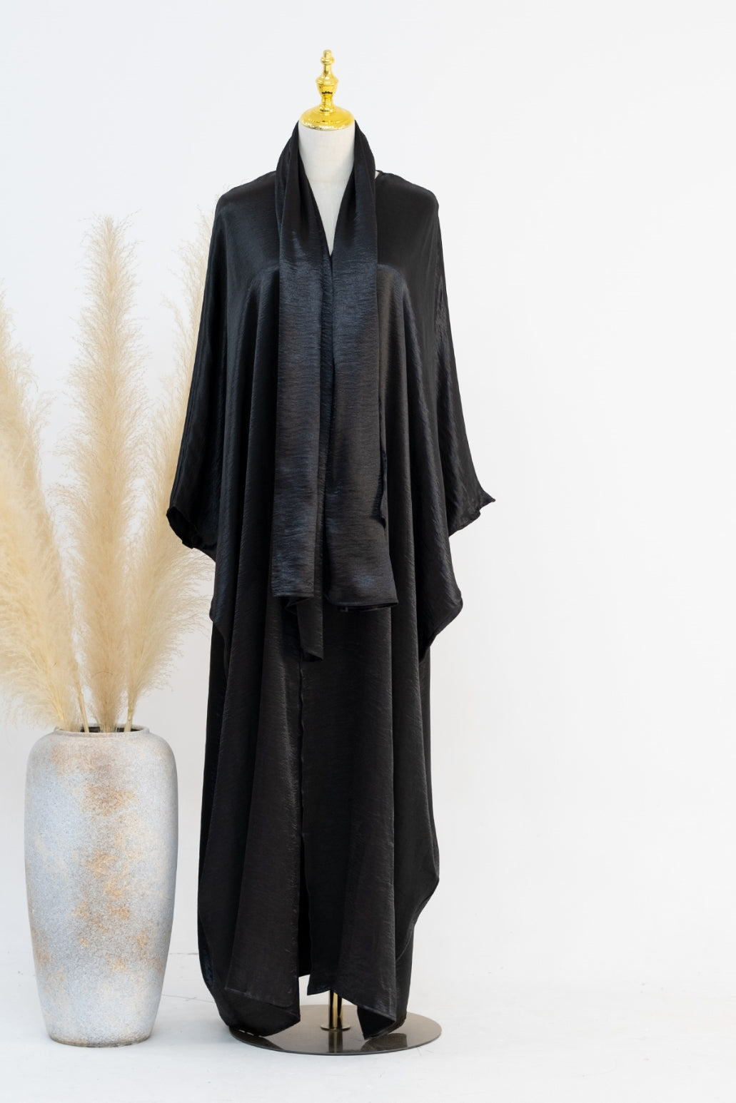 LR636 Shinny Polyester New Cardigan Kimono Abaya Dubai 2023 Traditional Muslim Clothing Women Abaya Modest Dresses-Black - Meliza