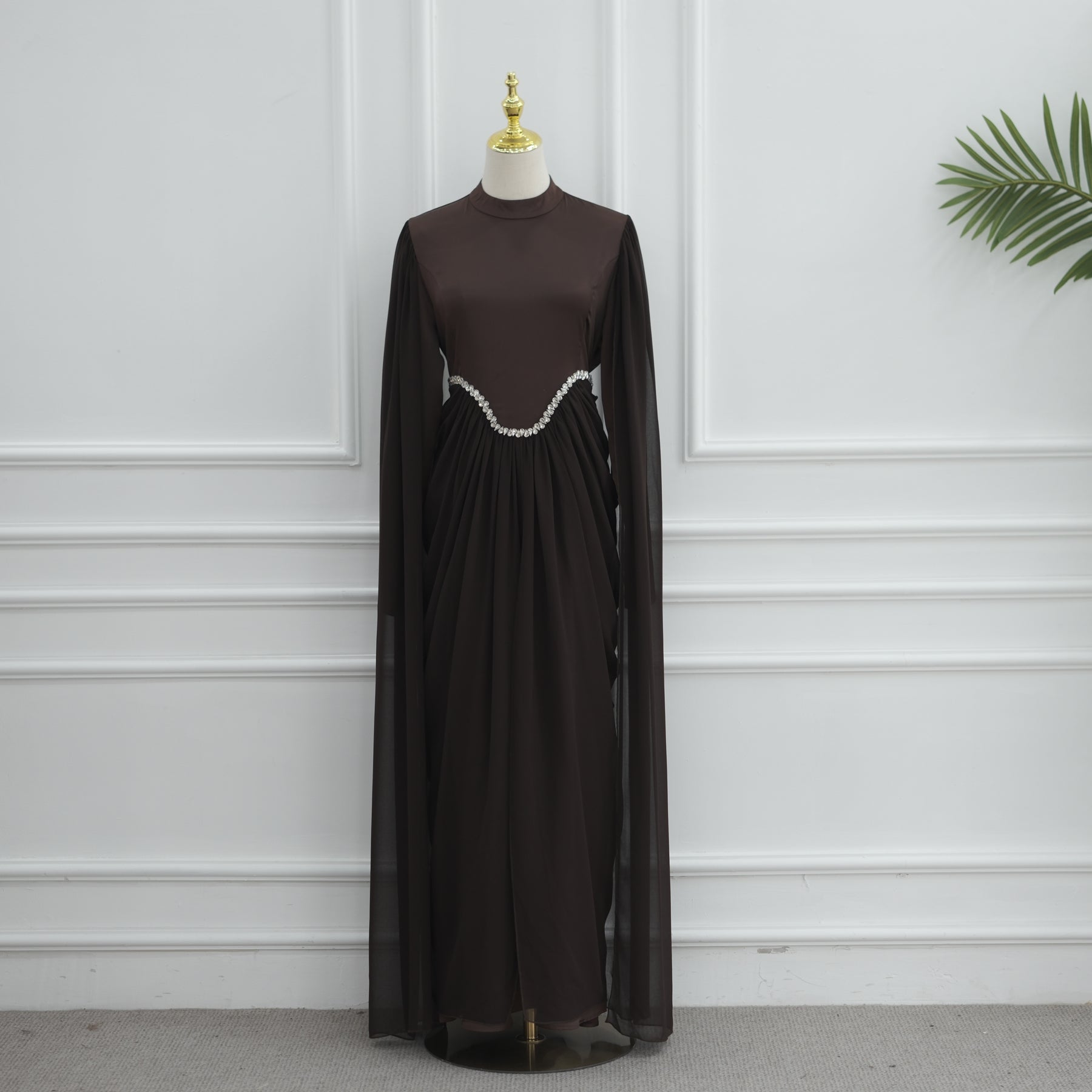Long-sleeved dress with small high collar and diamond embellishment LR1168