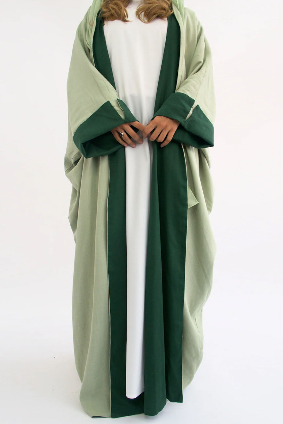 Celira Reversible Elegant Open Abaya Cardigan 736 – Green