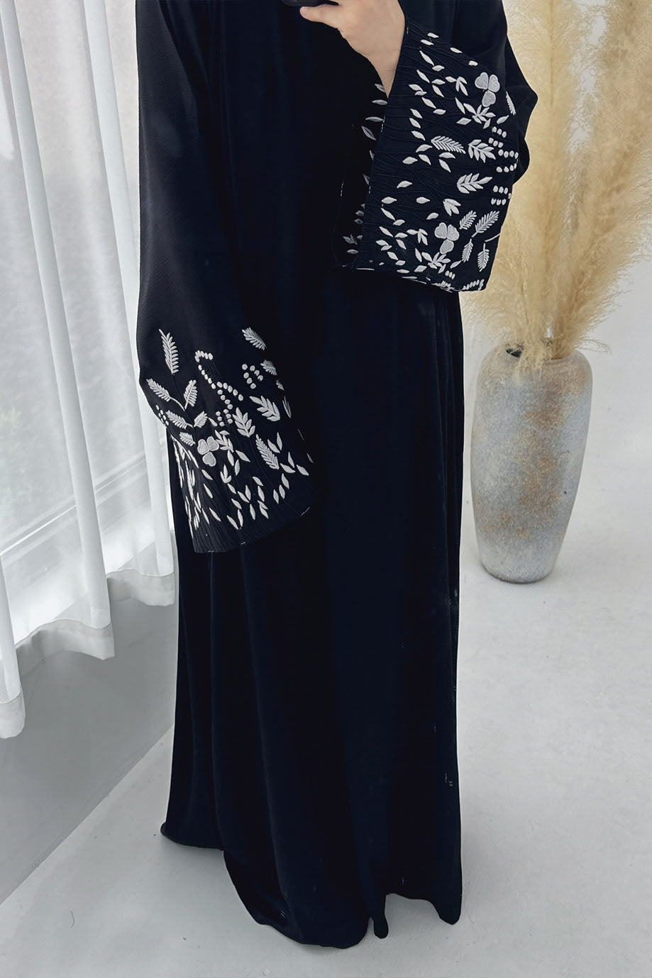 Seraya Leaf Embroidered Elegant Abaya Dress 769 – Black