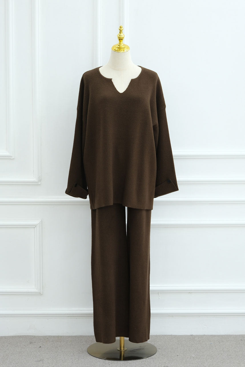 Terra Keyhole V-Neck Thick-Knit Modest Set WDM006 – Coffee
