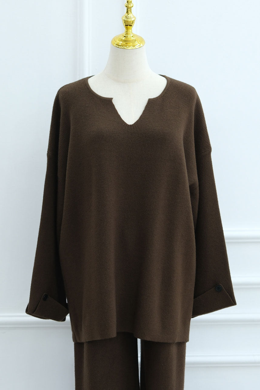 Terra Keyhole V-Neck Thick-Knit Modest Set WDM006 – Coffee