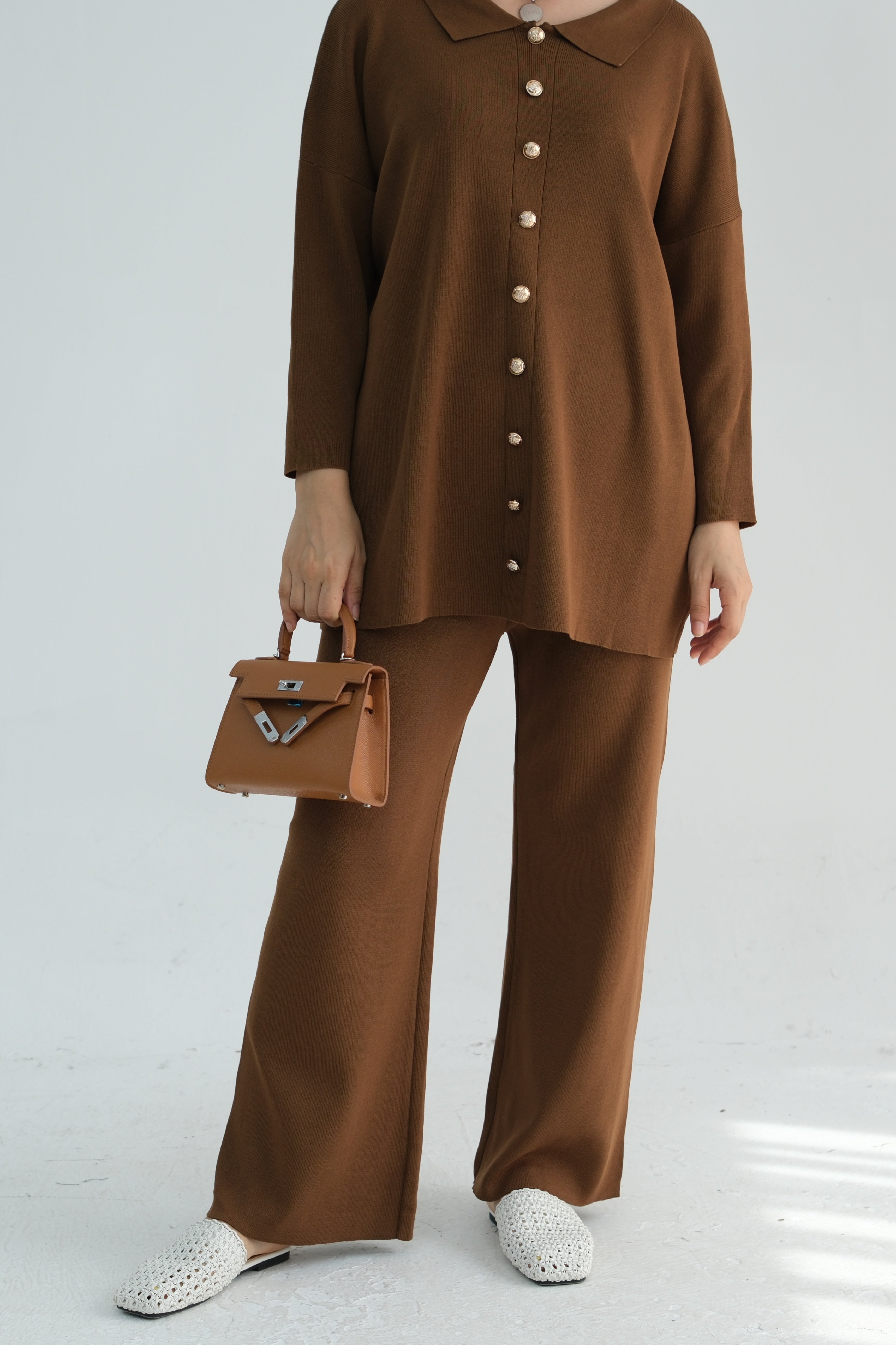 Inas Minimalist Buttoned Abaya Top and Pants Set 869- Coffee