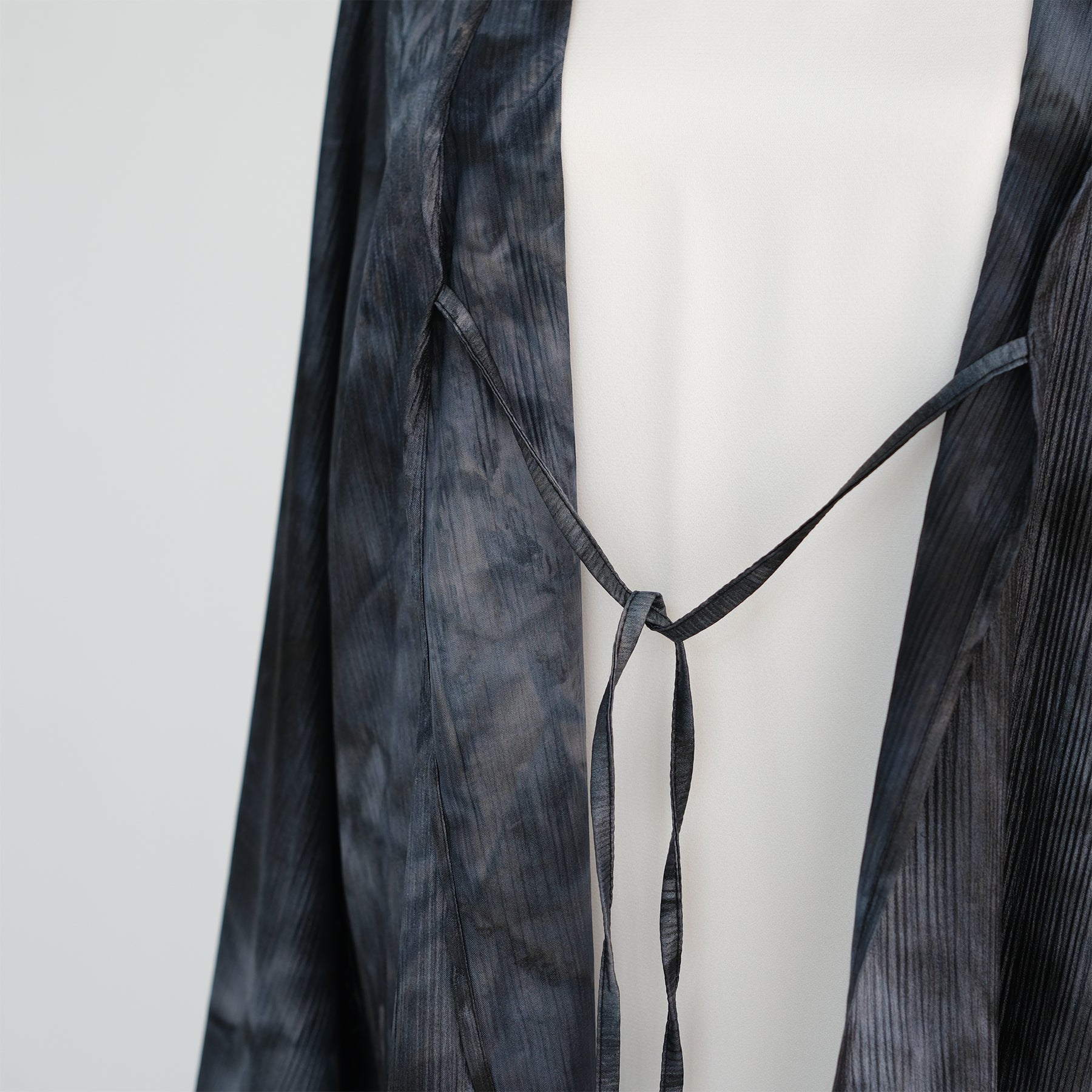 Tie-dye pleated floral lace-up cardigan LR1121