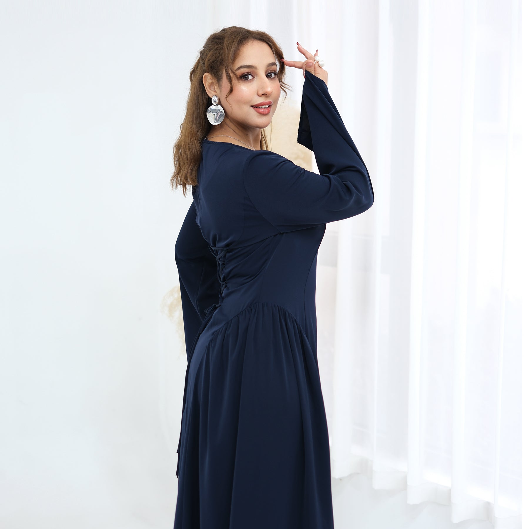 Loriya Plus Size Long-Sleeve Large Hem Dress LR1155