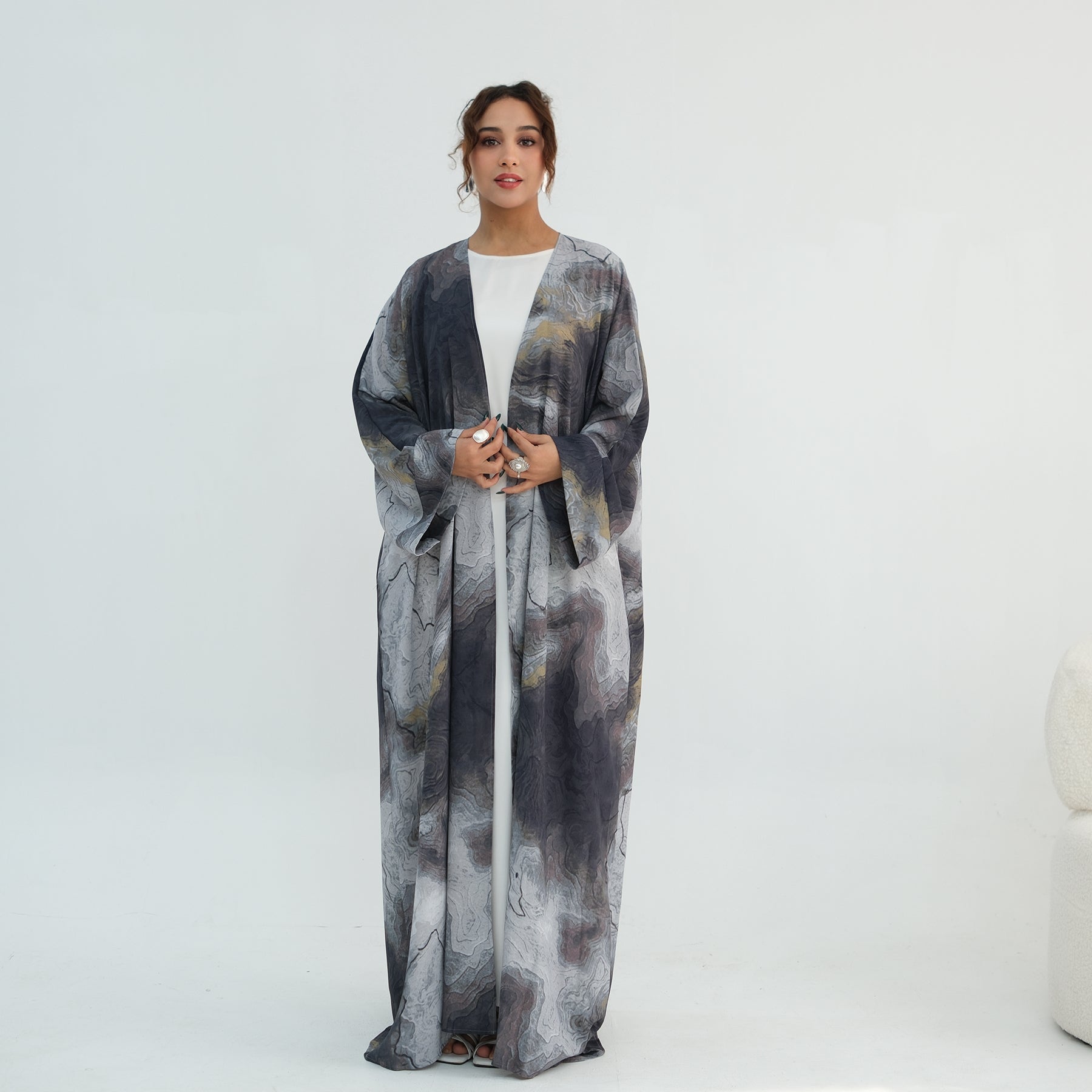 Loriya two-piece floral cardigan + scarf LR1158