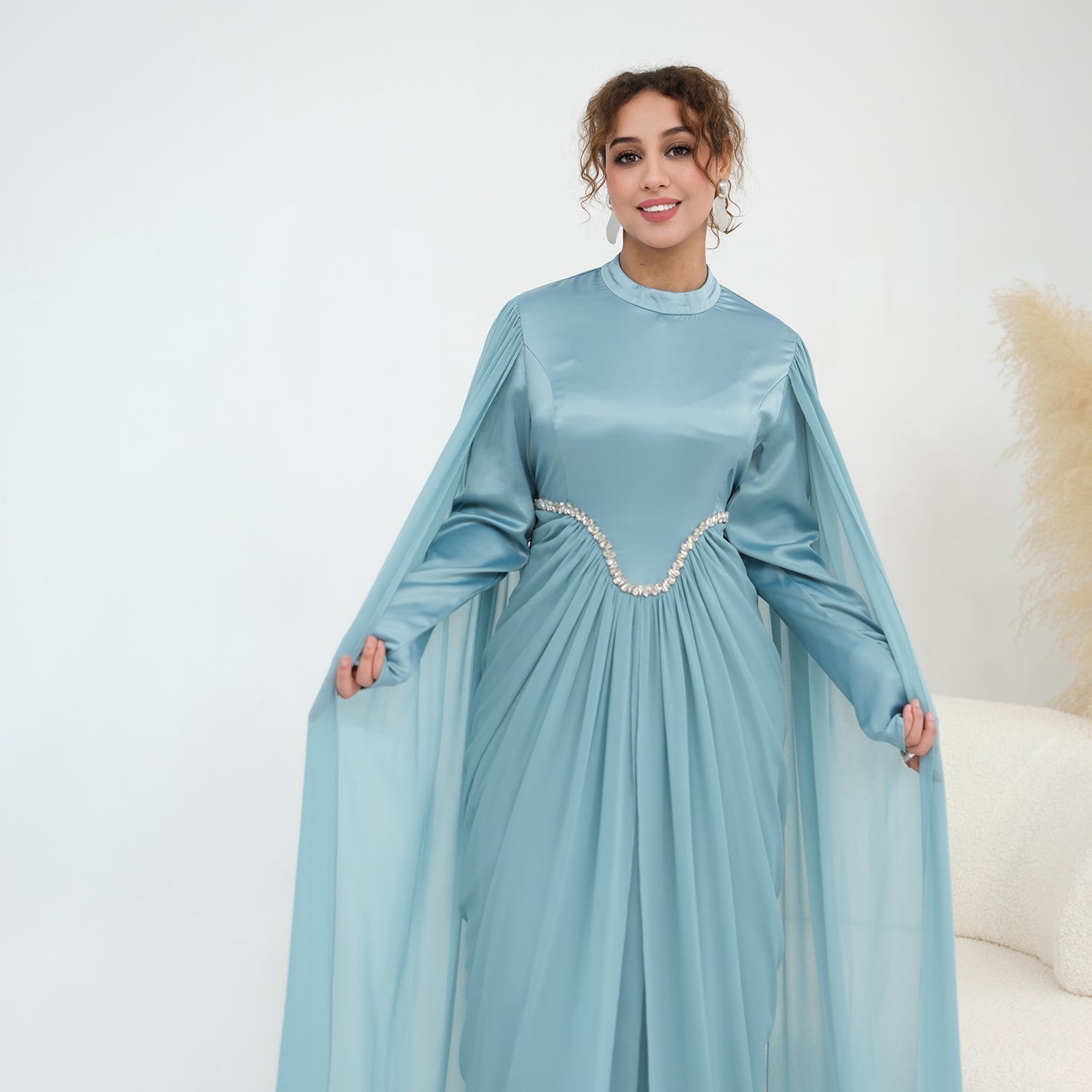 Long-sleeved dress with small high collar and diamond embellishment LR1168