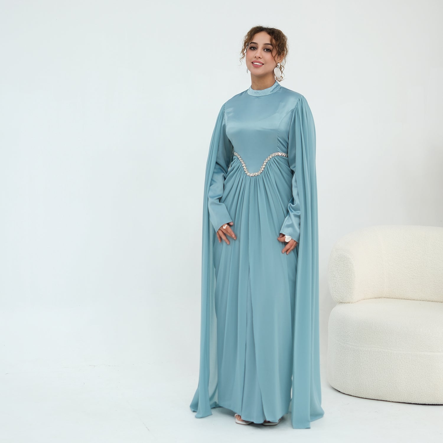 Long-sleeved dress with small high collar and diamond embellishment LR1168