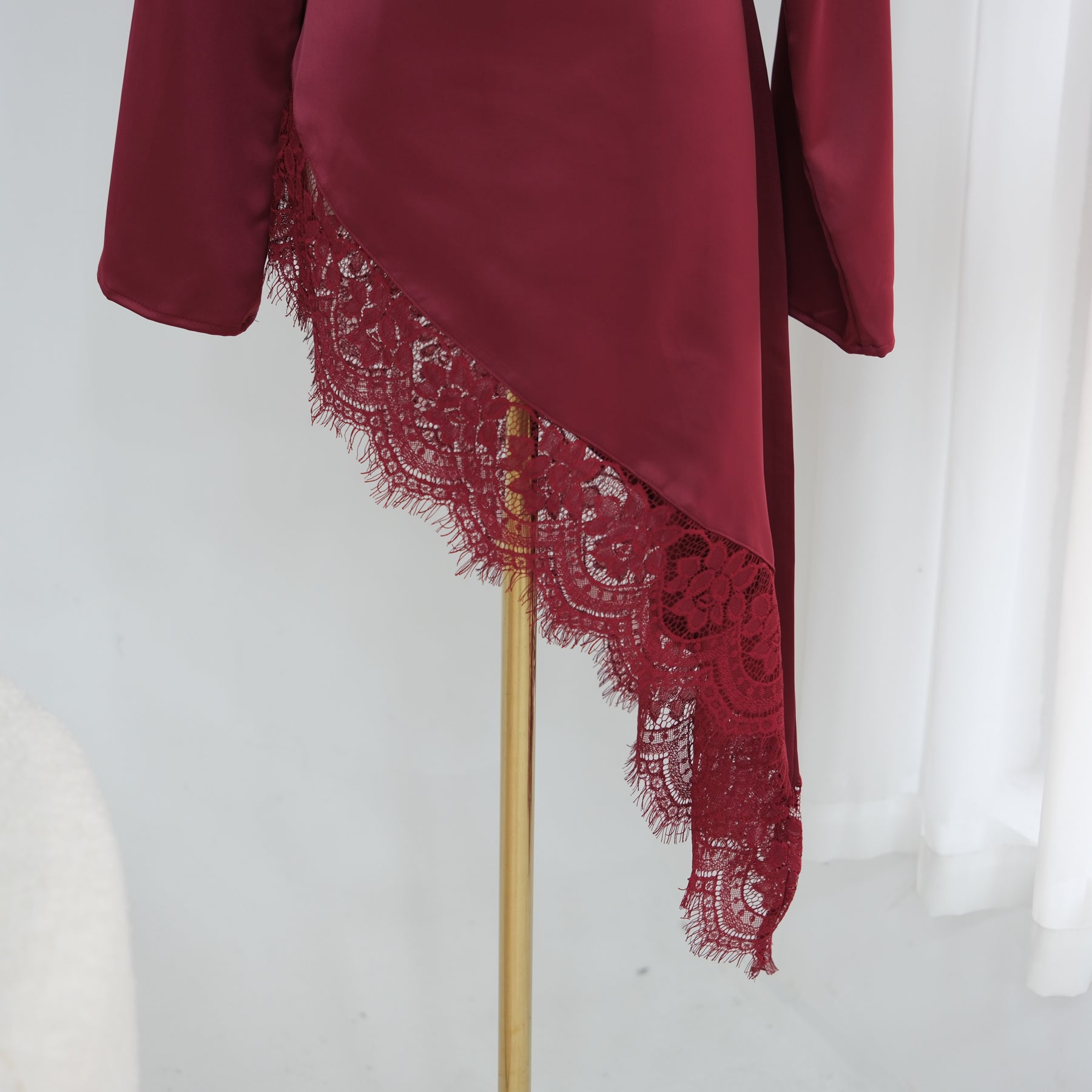 Large-size long-sleeved fashion lace patchwork long top LR1180