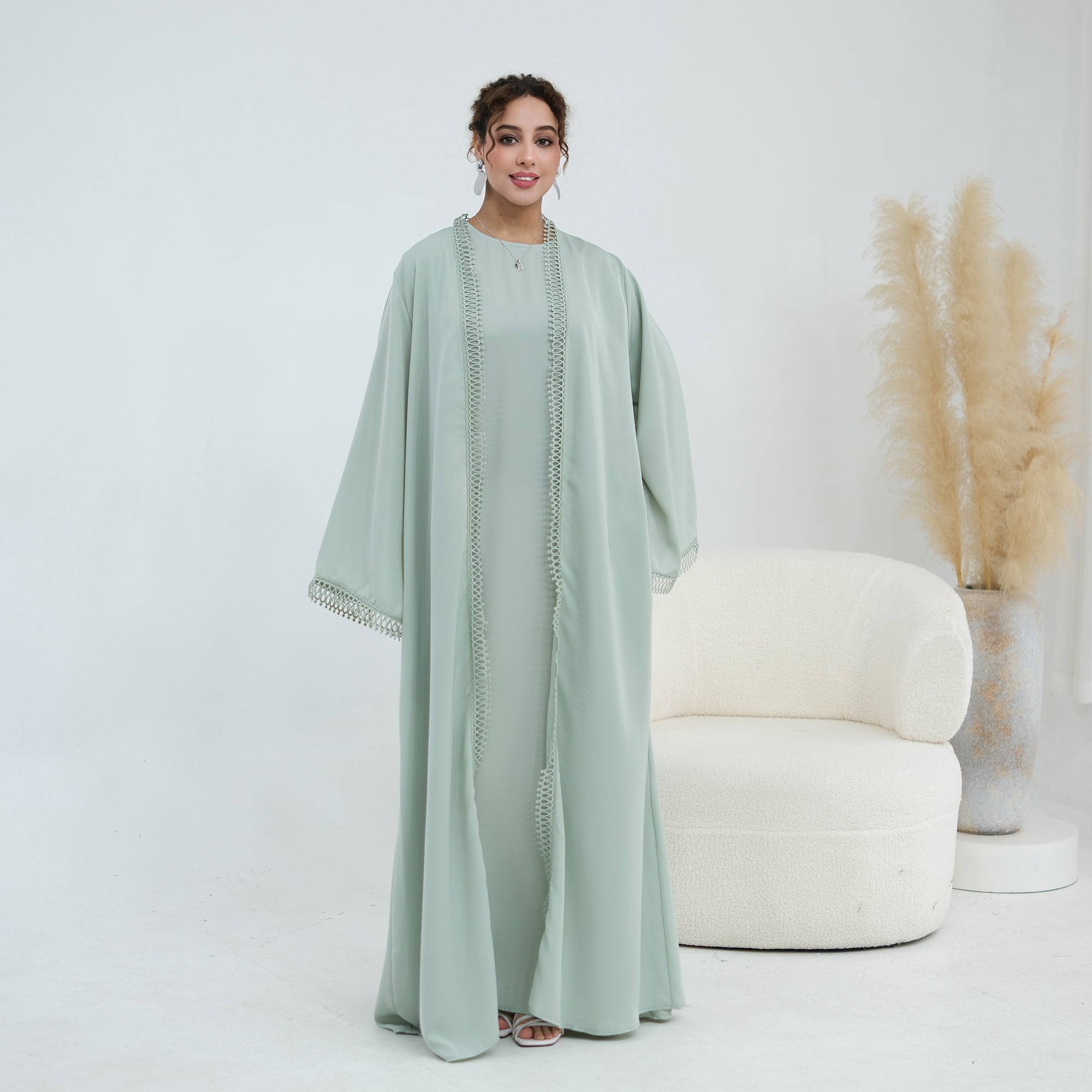 Stylish large-size lace-trimmed cardigan + two-piece set LR1182 as an undergarment