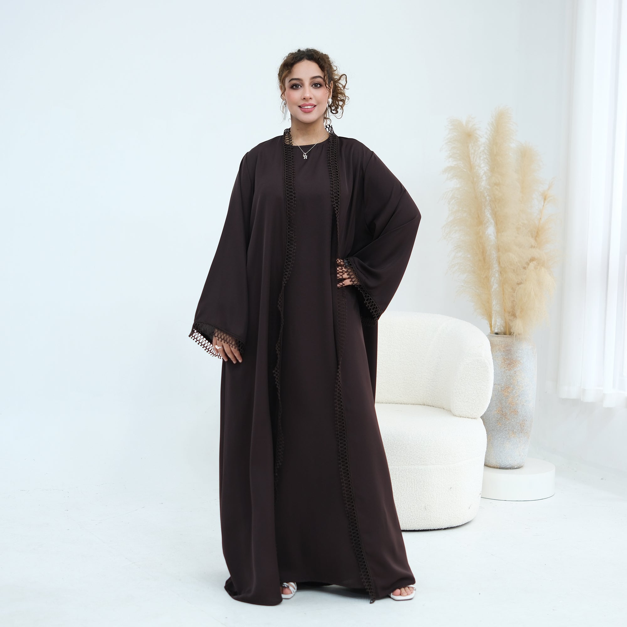 Stylish large-size lace-trimmed cardigan + two-piece set LR1182 as an undergarment