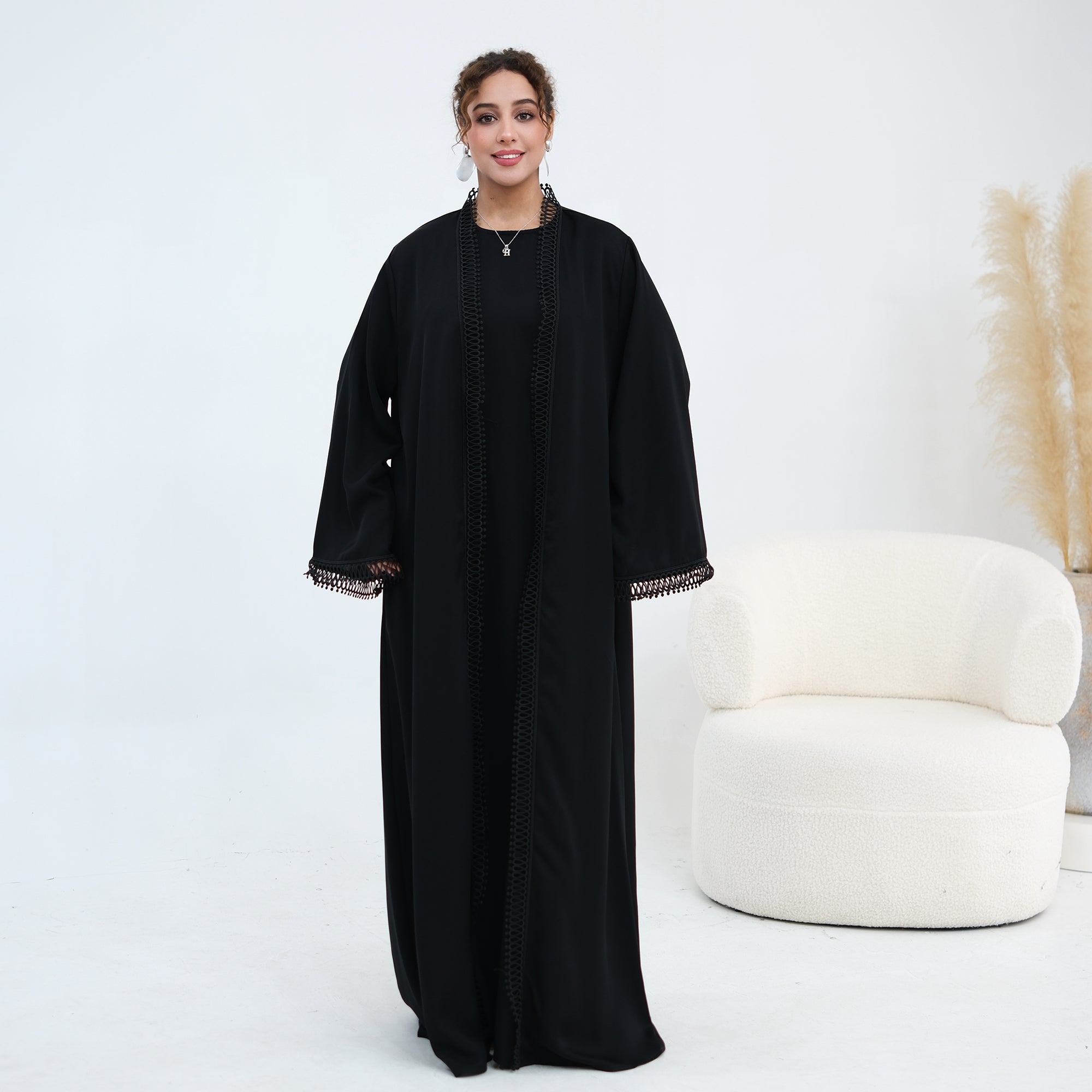 Stylish large-size lace-trimmed cardigan + two-piece set LR1182 as an undergarment