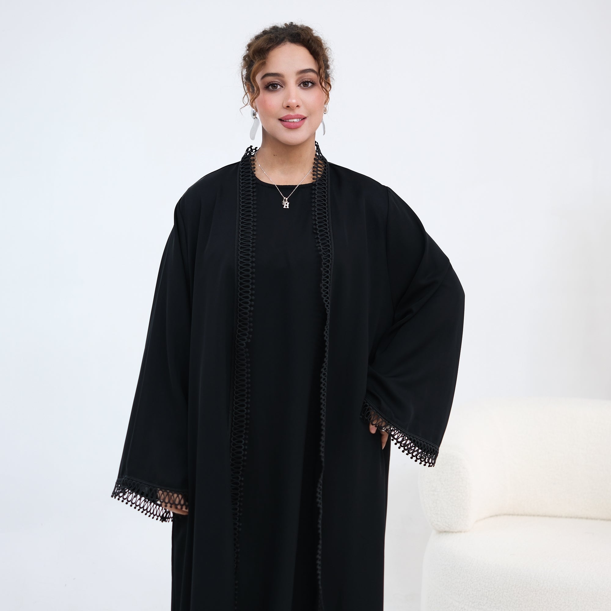Stylish large-size lace-trimmed cardigan + two-piece set LR1182 as an undergarment