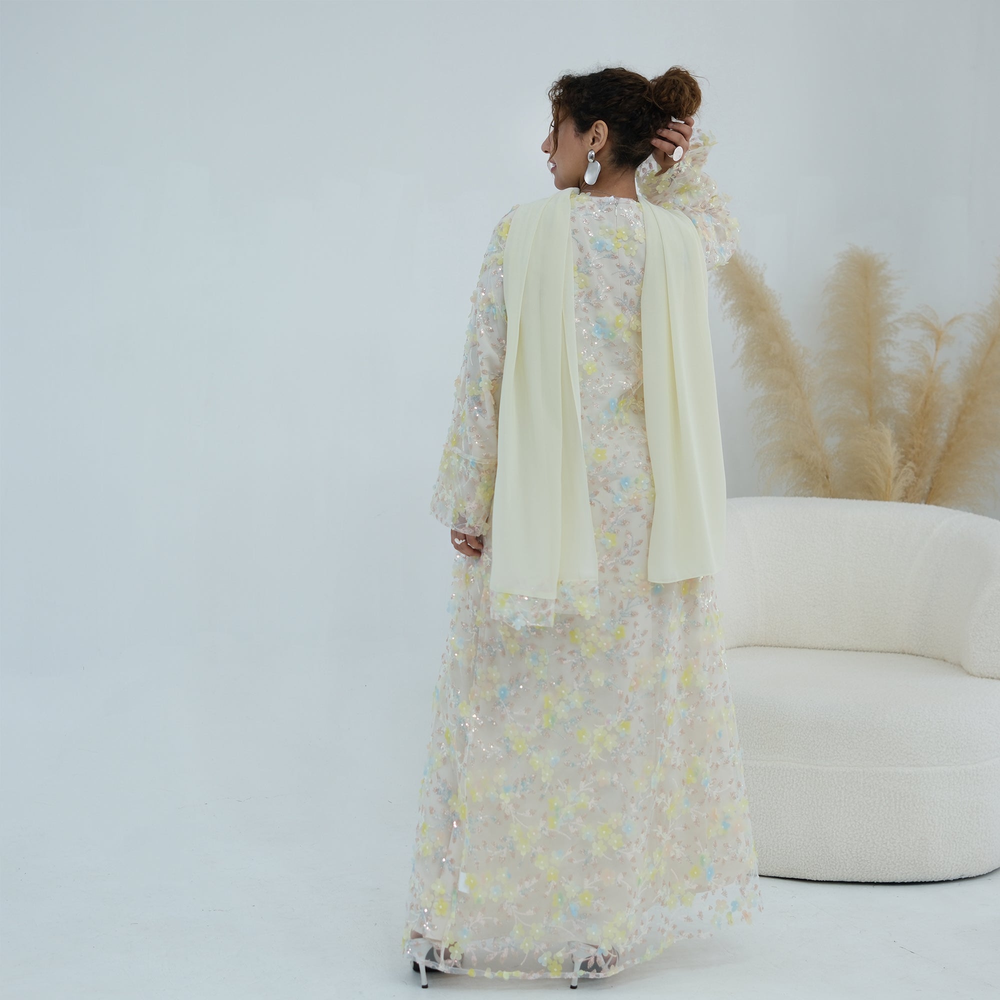 Large-size three-piece set with three-dimensional flower patchwork cardigan and head scarf for inner wear LR1189