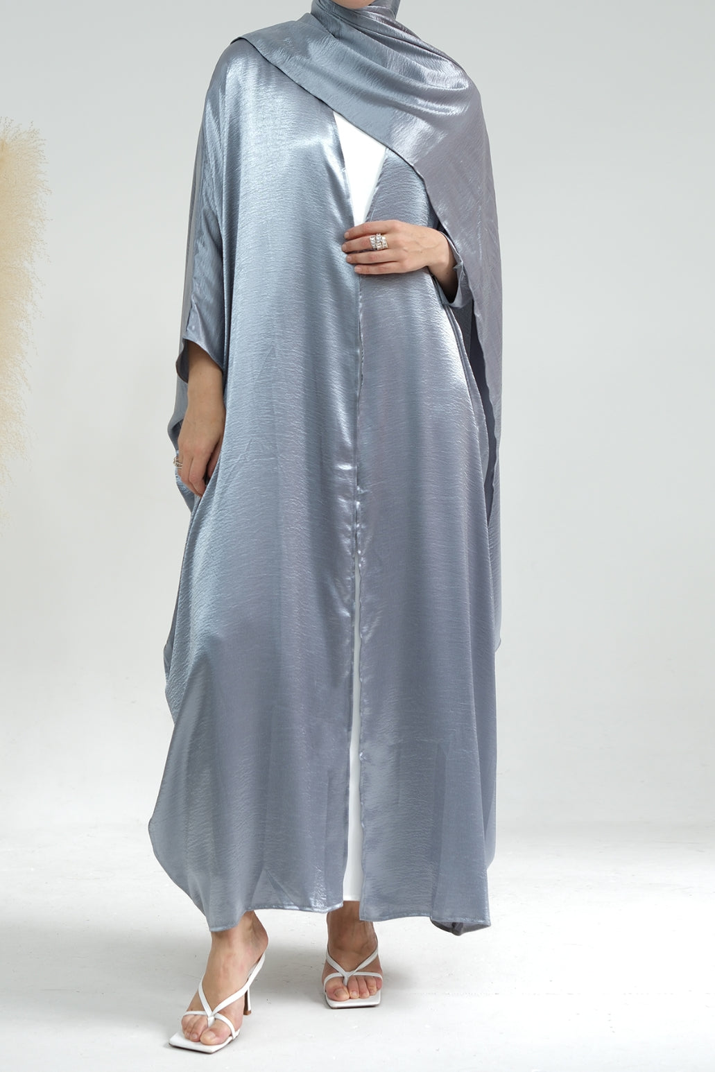 Syntia Shiny Satin Modest Open Abaya 636 - Grey - Meliza