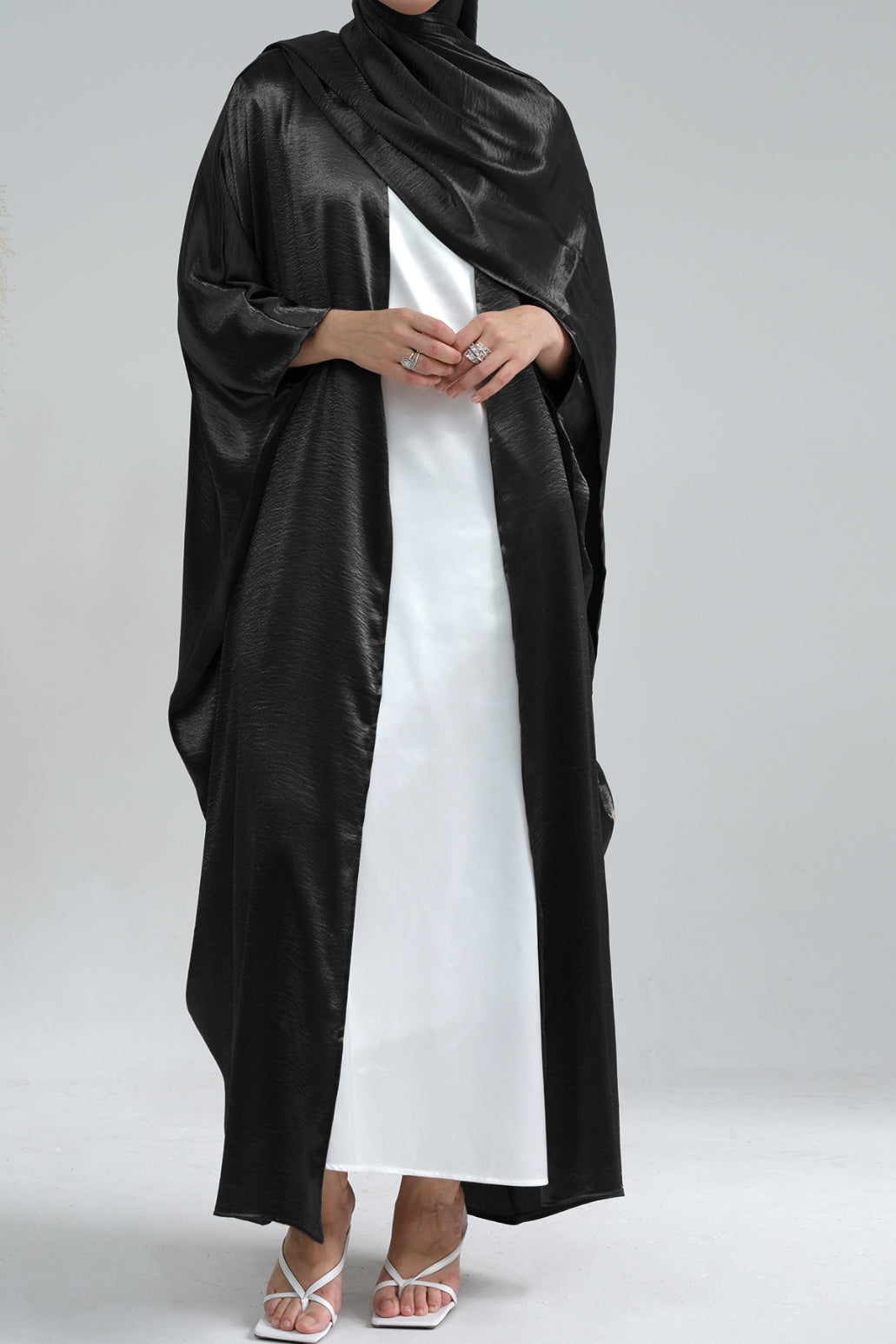 LR636 Shinny Polyester New Cardigan Kimono Abaya Dubai 2023 Traditional Muslim Clothing Women Abaya Modest Dresses-Black - Meliza