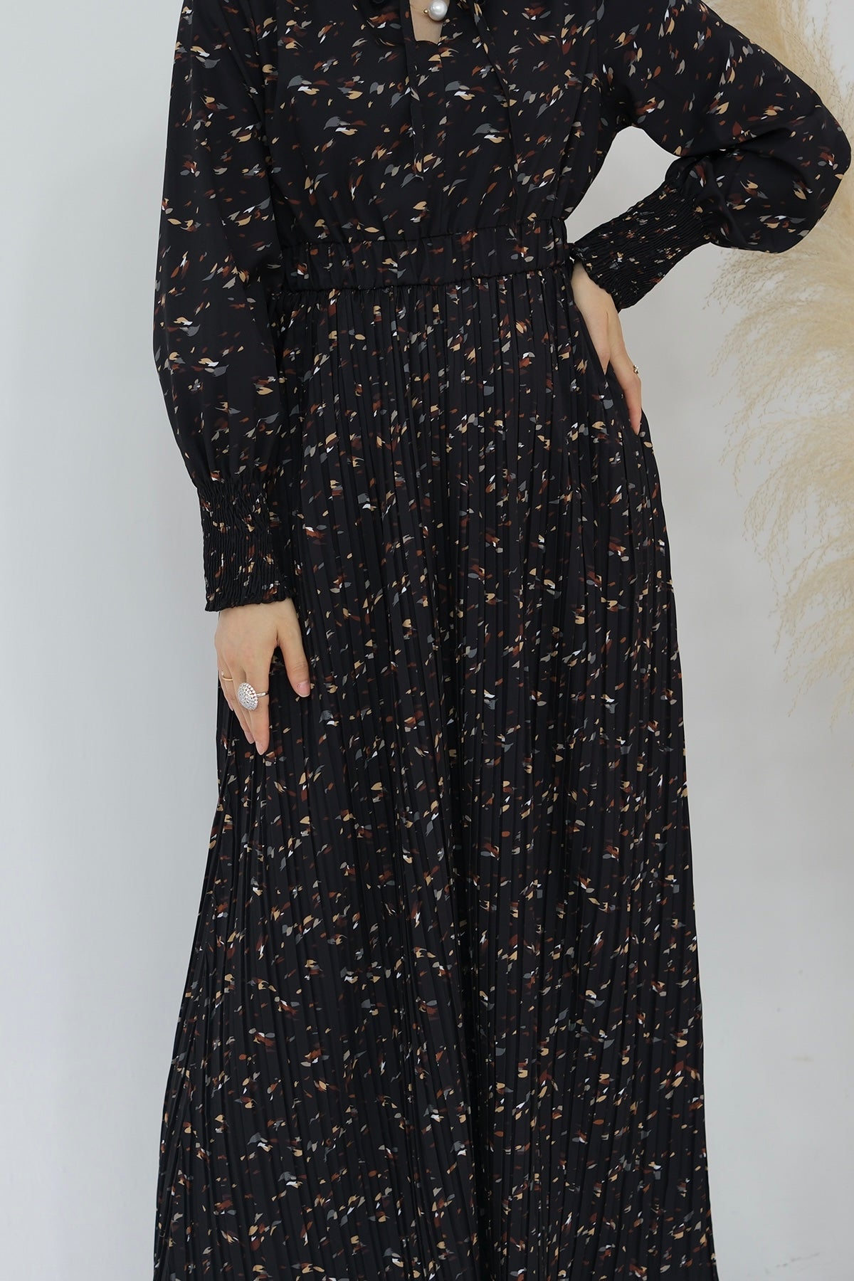 Anya Pleated Floral Maxi Dress Abaya 792-Black