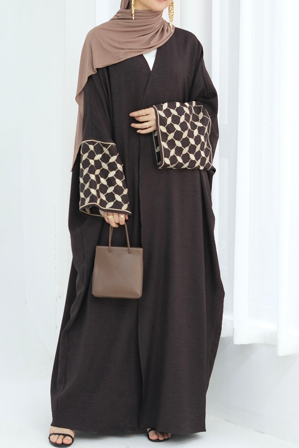 Alice Keffiyeh-Inspired Embroidery Open Abaya 837 -Coffee