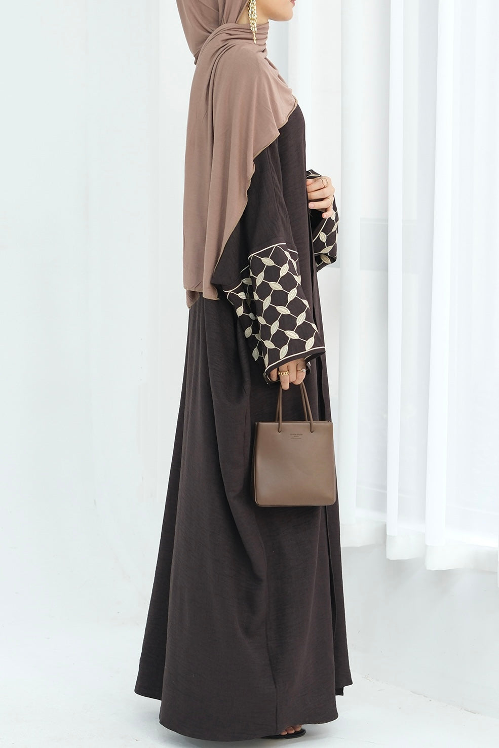 Alice Keffiyeh-Inspired Embroidery Open Abaya 837 -Coffee