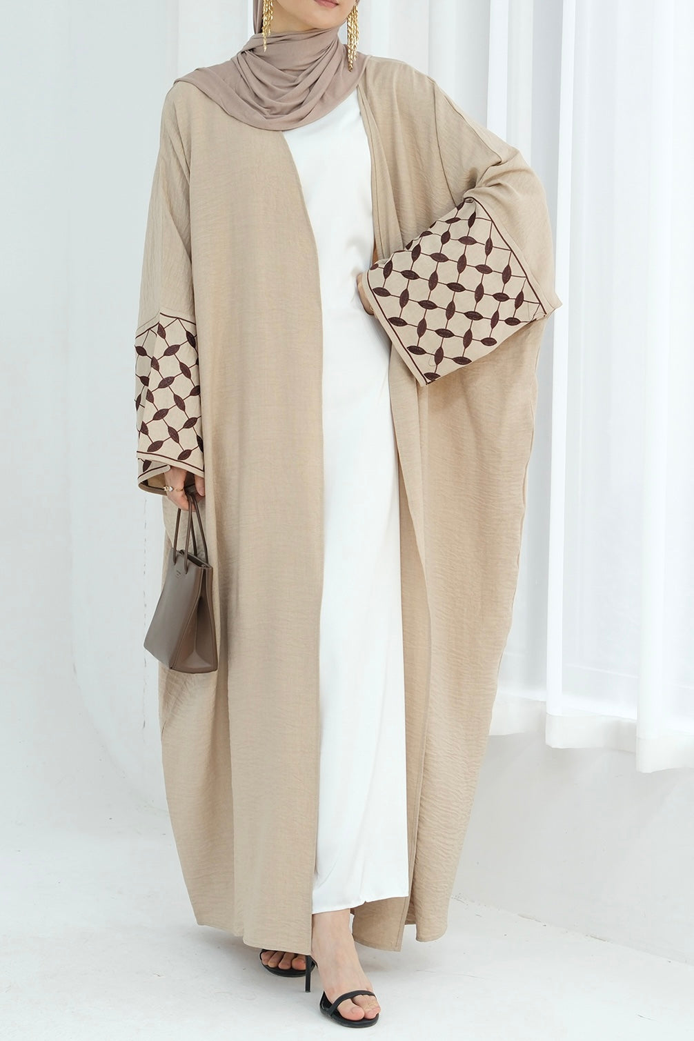 Alice Keffiyeh-Inspired Embroidery Open Abaya 837 -Beige