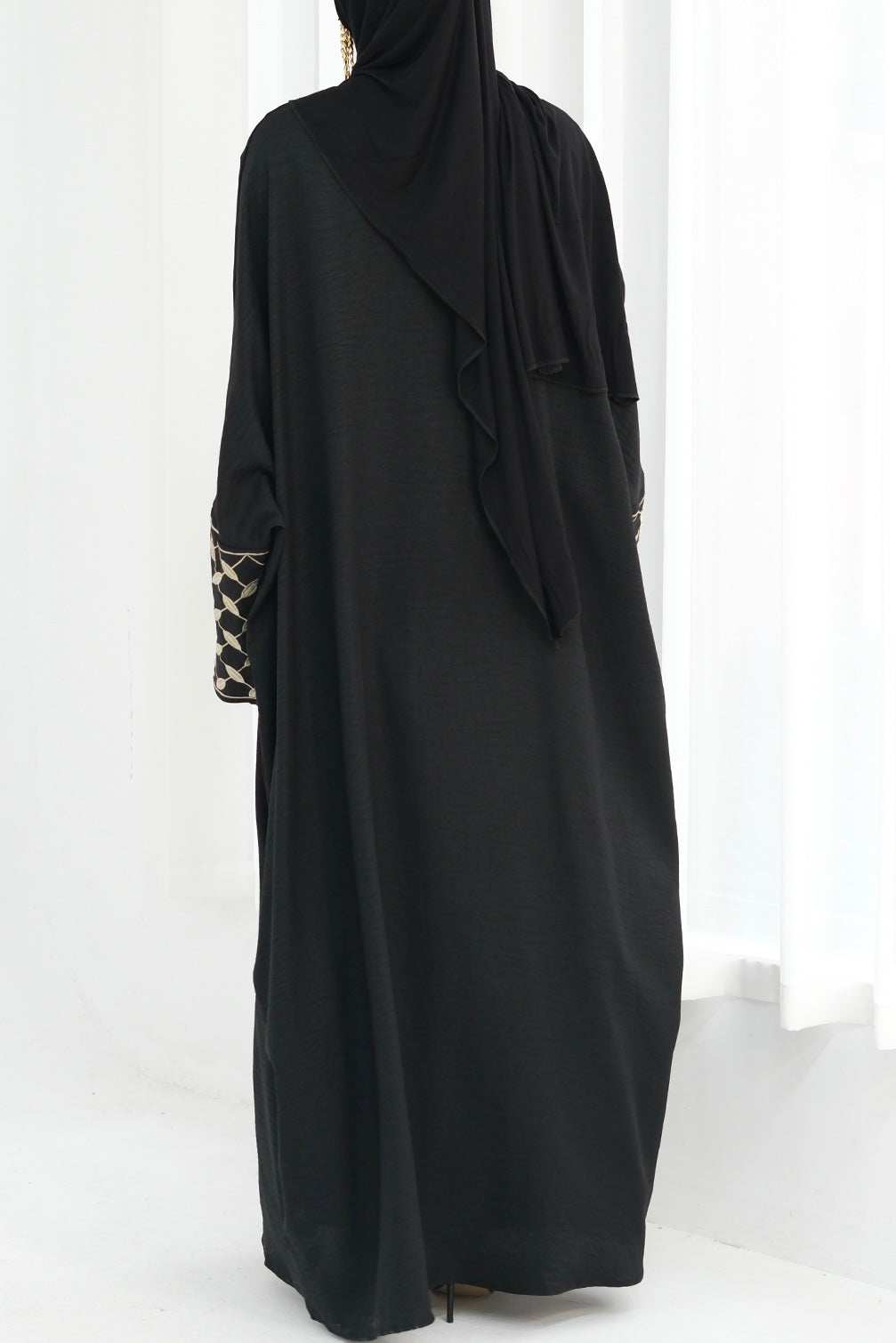 Alice Keffiyeh-Inspired Embroidery Open Abaya 837 -Black