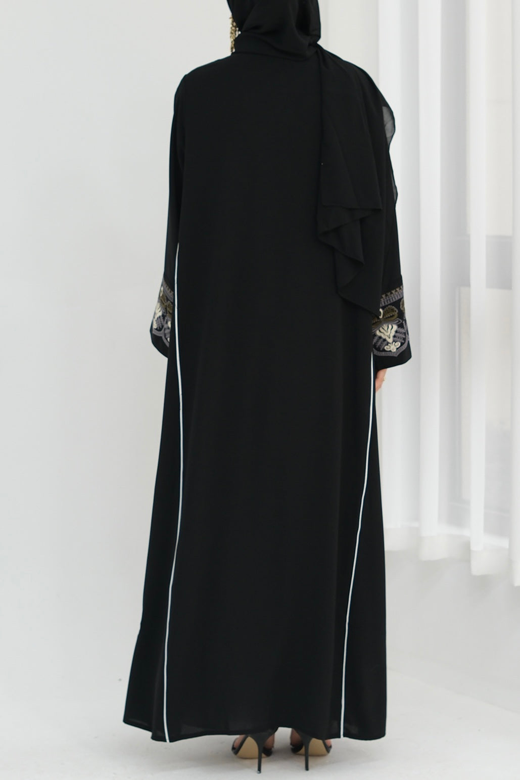 Anisa Intricate Embroidery Open Abaya 843 -Black