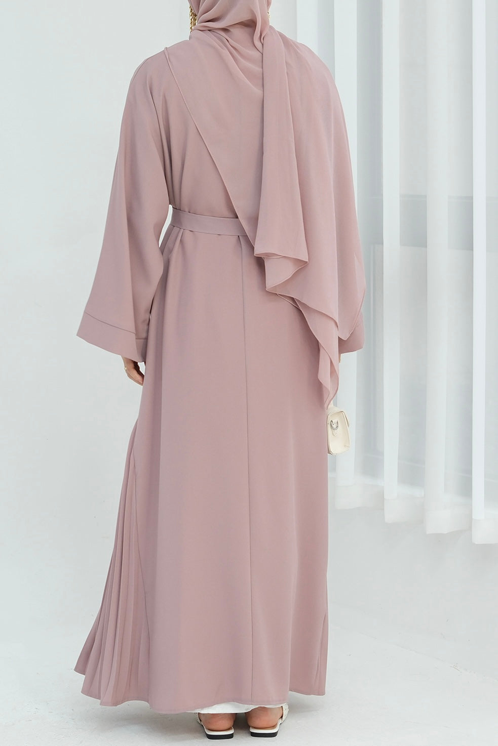 Haniya Pleated Design Open Abaya 850-Pink